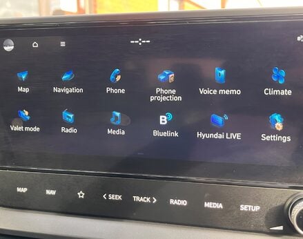 Hyundai BAYON T-GDI ULTIMATE DCT MHEV 38