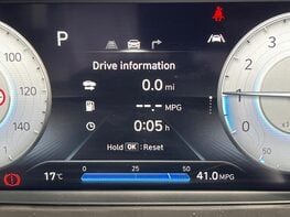 Hyundai BAYON T-GDI ULTIMATE DCT MHEV 33