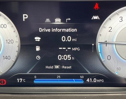 Hyundai BAYON T-GDI ULTIMATE DCT MHEV 33