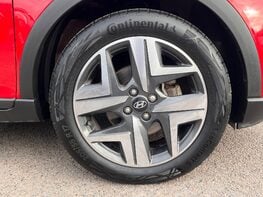 Hyundai BAYON T-GDI ULTIMATE DCT MHEV 16