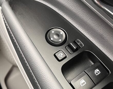 Hyundai BAYON T-GDI ULTIMATE DCT MHEV 65