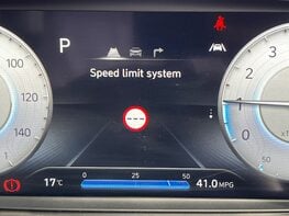 Hyundai BAYON T-GDI ULTIMATE DCT MHEV 27