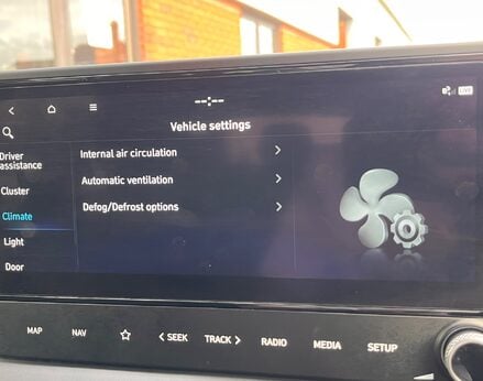 Hyundai BAYON T-GDI ULTIMATE DCT MHEV 52