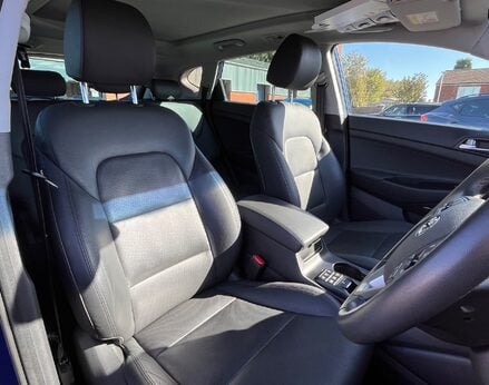 Hyundai TUCSON CRDI PREMIUM SE MHEV 67