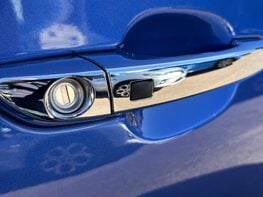 Hyundai TUCSON CRDI PREMIUM SE MHEV 80