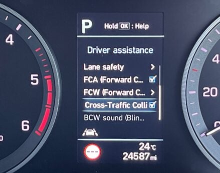 Hyundai TUCSON CRDI PREMIUM SE MHEV 40