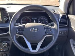 Hyundai TUCSON CRDI PREMIUM SE MHEV 20