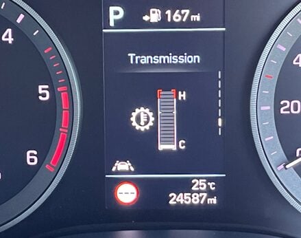 Hyundai TUCSON CRDI PREMIUM SE MHEV 26