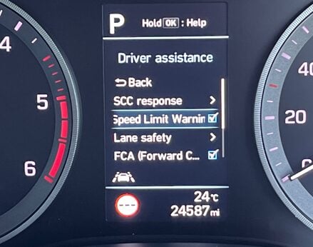 Hyundai TUCSON CRDI PREMIUM SE MHEV 35