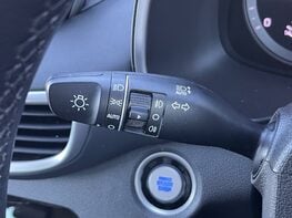 Hyundai TUCSON CRDI PREMIUM SE MHEV 62