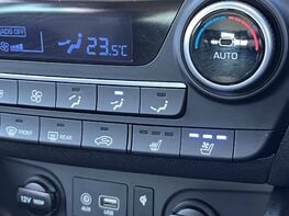 Hyundai TUCSON CRDI PREMIUM SE MHEV 55