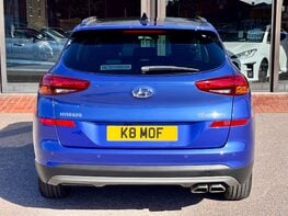 Hyundai TUCSON CRDI PREMIUM SE MHEV 6