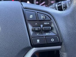 Hyundai TUCSON CRDI PREMIUM SE MHEV 61