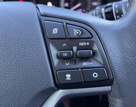 Hyundai TUCSON CRDI PREMIUM SE MHEV 61