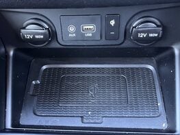 Hyundai TUCSON CRDI PREMIUM SE MHEV 56