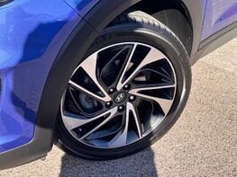 Hyundai TUCSON CRDI PREMIUM SE MHEV 3