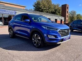 Hyundai TUCSON CRDI PREMIUM SE MHEV 4