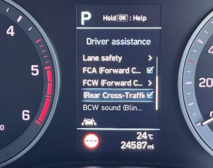 Hyundai TUCSON CRDI PREMIUM SE MHEV 39