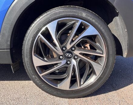 Hyundai TUCSON CRDI PREMIUM SE MHEV 14