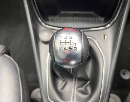 Ford Puma ST-LINE VIGNALE MHEV 58