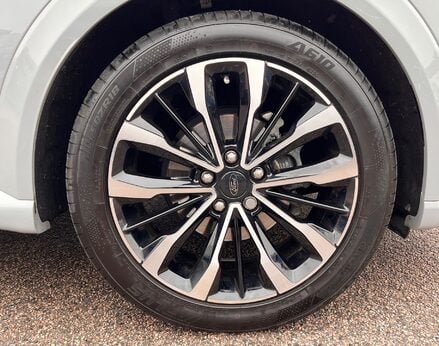 Ford Puma ST-LINE VIGNALE MHEV 16