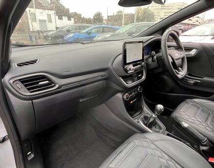 Ford Puma ST-LINE VIGNALE MHEV 17