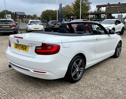 BMW 2 Series 218D SPORT 8