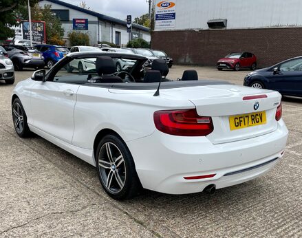 BMW 2 Series 218D SPORT 9