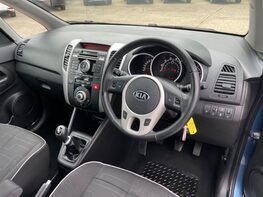 Kia Venga 2 ECODYNAMICS 17