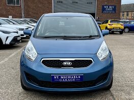 Kia Venga 2 ECODYNAMICS 5