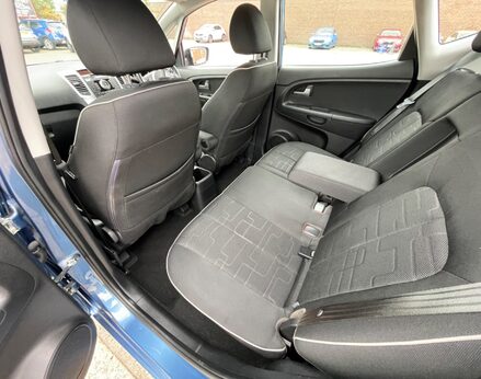 Kia Venga 2 ECODYNAMICS 45