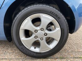 Kia Venga 2 ECODYNAMICS 13