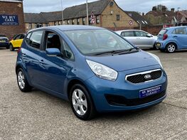 Kia Venga 2 ECODYNAMICS 4