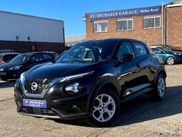 Nissan Juke DIG-T ACENTA 1