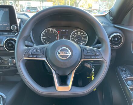 Nissan Juke DIG-T ACENTA 19