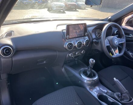 Nissan Juke DIG-T ACENTA 28