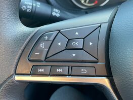 Nissan Juke DIG-T ACENTA 43