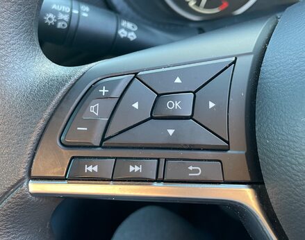 Nissan Juke DIG-T ACENTA 43