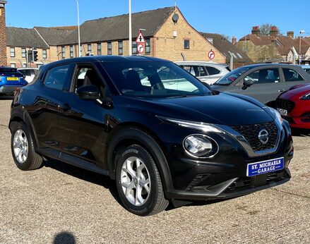 Nissan Juke DIG-T ACENTA 5