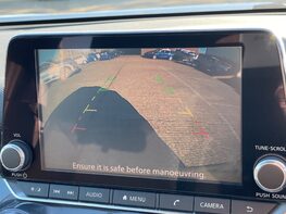 Nissan Juke DIG-T ACENTA 38