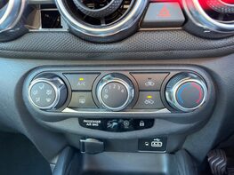 Nissan Juke DIG-T ACENTA 40