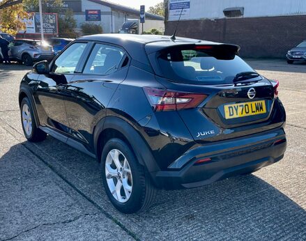 Nissan Juke DIG-T ACENTA 8