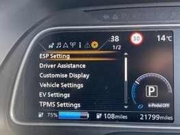 Nissan LEAF TEKNA 26