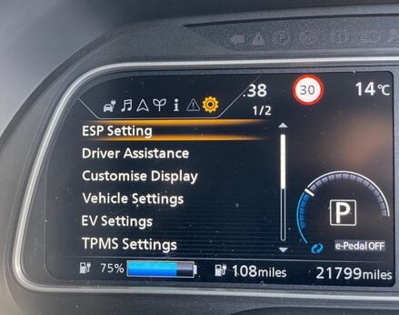 Nissan LEAF TEKNA 26