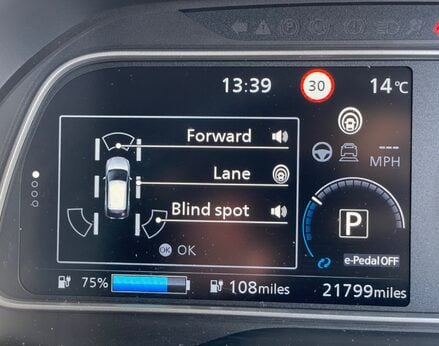 Nissan LEAF TEKNA 29