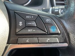 Nissan LEAF TEKNA 54