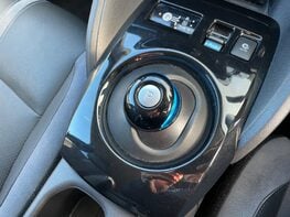 Nissan LEAF TEKNA 51