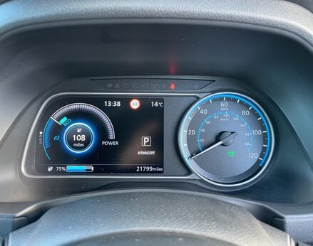 Nissan LEAF TEKNA 20