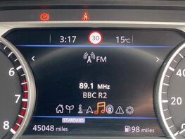 Nissan Juke DIG-T N-CONNECTA 23