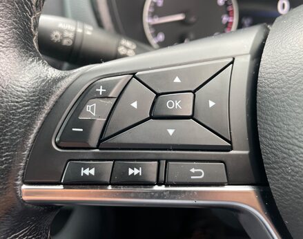 Nissan Juke DIG-T N-CONNECTA 51